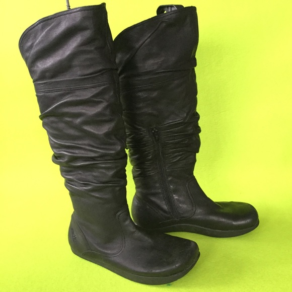 earth tall soft leather boots. Black. - Picture 1 of 8